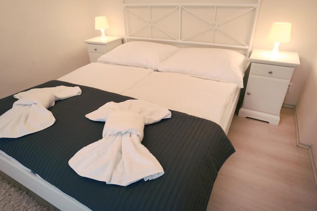 Apartments Pushkin Prague Room photo